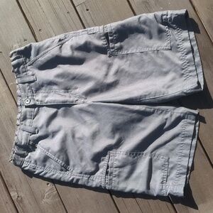 Grey Tony Hawk Cargo Shorts For Boys